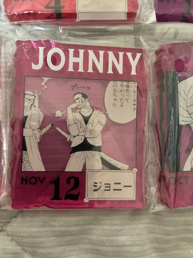 ONE PIECE BASE SHOP アクリルブロックチャーム - メルカリ