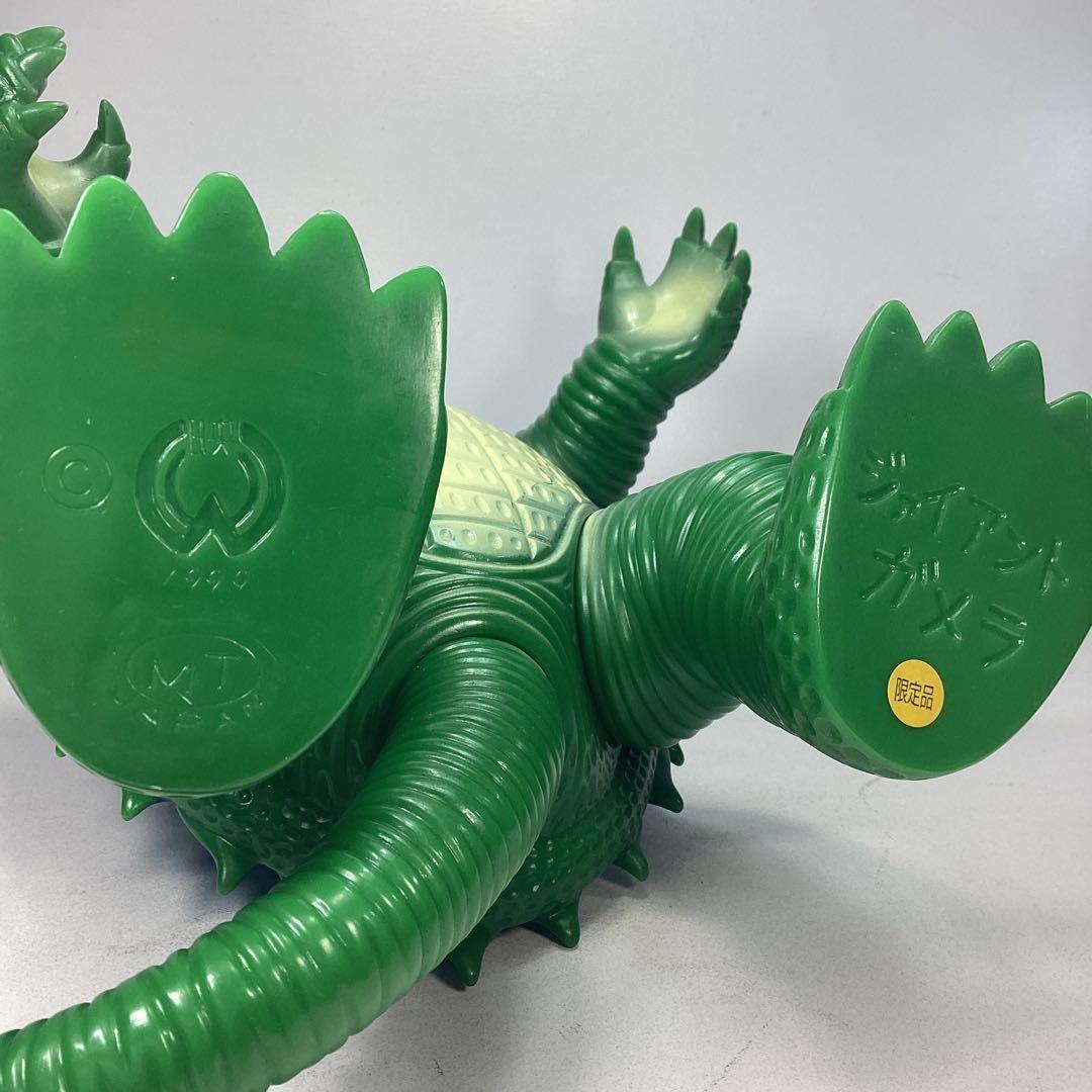 限定品』ジャイアントガメラ モダントーイ ソフビシリーズ - メルカリ