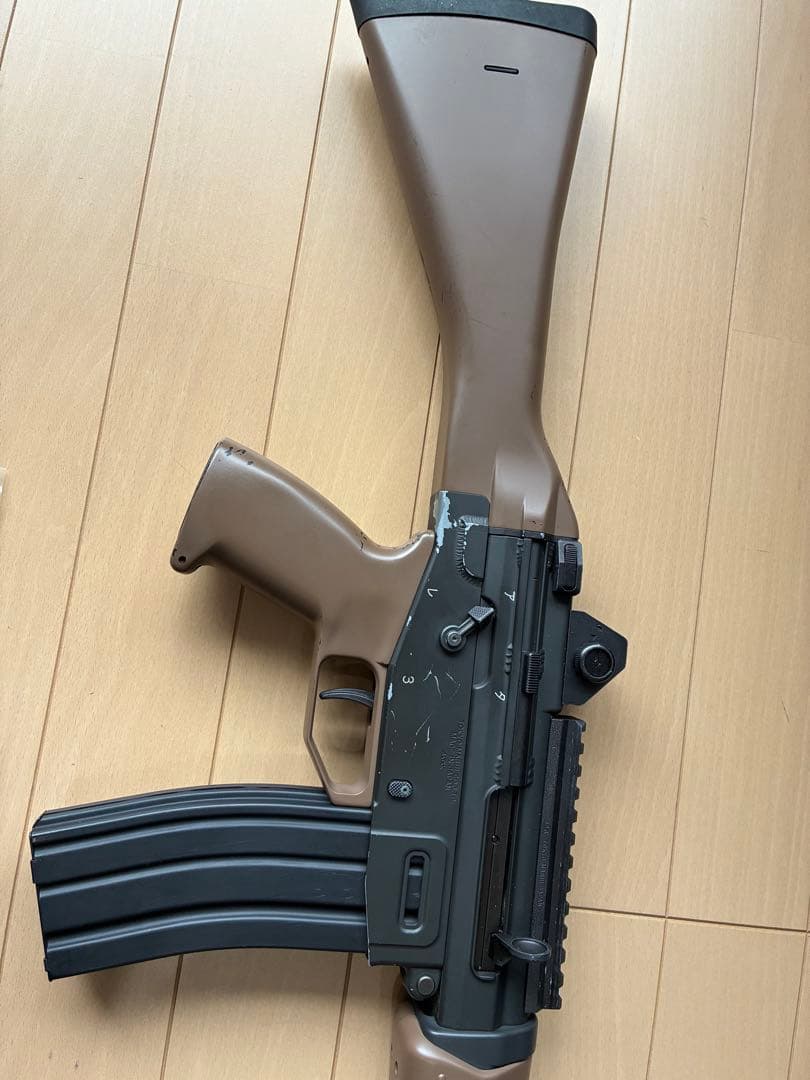 【週末のみ値下げ】マルイ８９式小銃固定銃床　ＳＴＤ電動ガン おまけつき