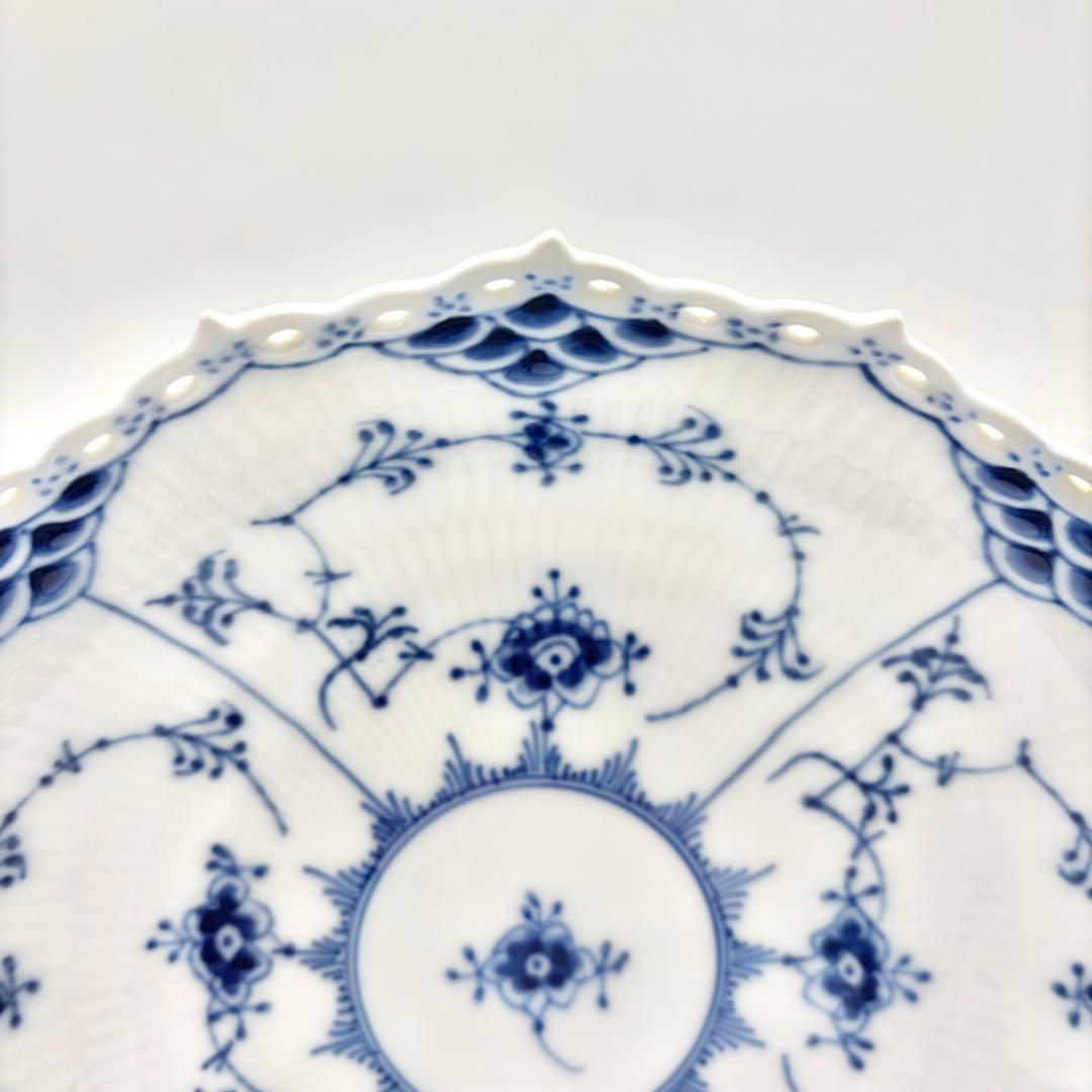   ブルーフルーテッド フルレース プレート 21