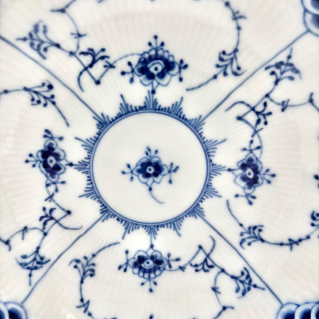   ブルーフルーテッド フルレース プレート 21