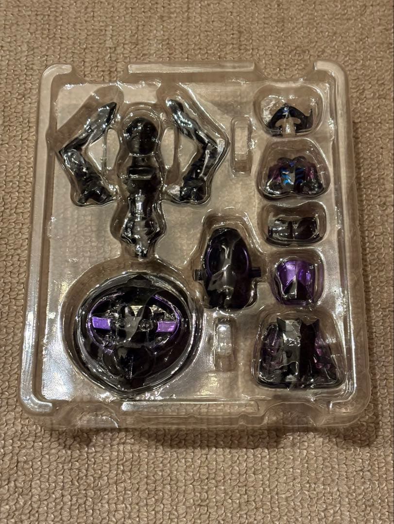 聖闘士聖衣神話EX アクエリアスカミュ(冥衣)