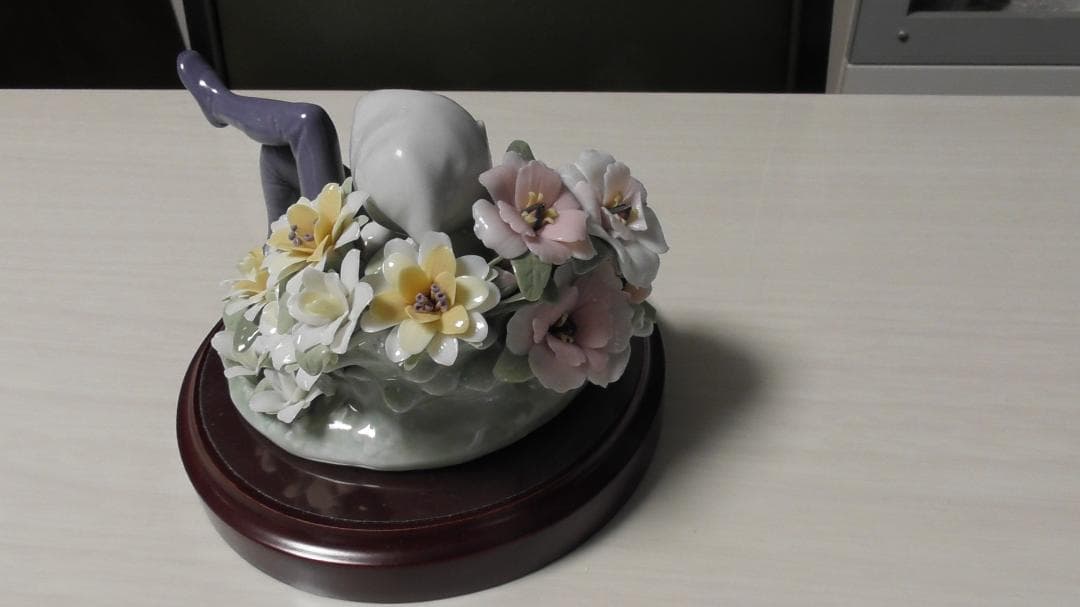 LLADRO　リヤドロ【夢見る妖精】ハイポーセリン　リアドロ　　L291