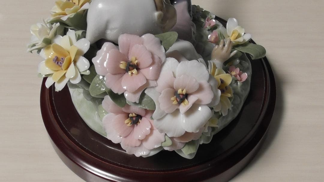 LLADRO　リヤドロ【夢見る妖精】ハイポーセリン　リアドロ　　L291