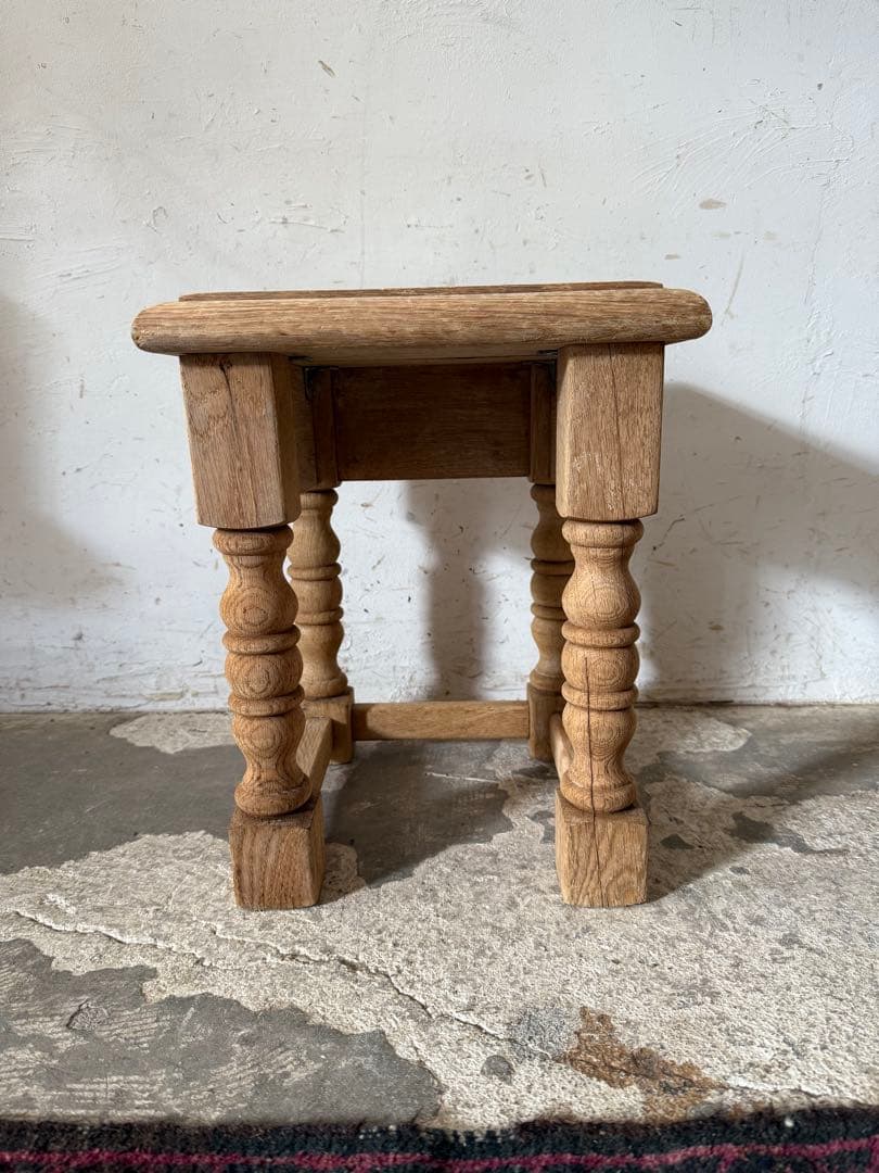 ビンテージ サイドテーブル ベッドサイドテーブル　小　剥離