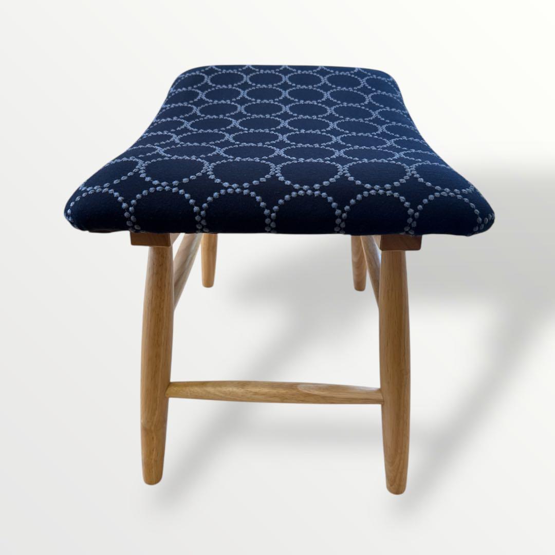 ミナペルホネン生地使用スツール　オットマン　イス　チェア　椅子　家具　インテリア