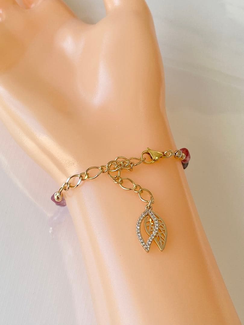 マルチカラースピネルワイヤーデザインブレス