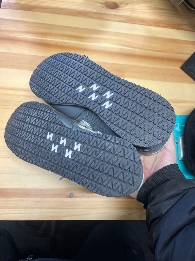 New Balance グレー スニーカー　安全靴　26センチ