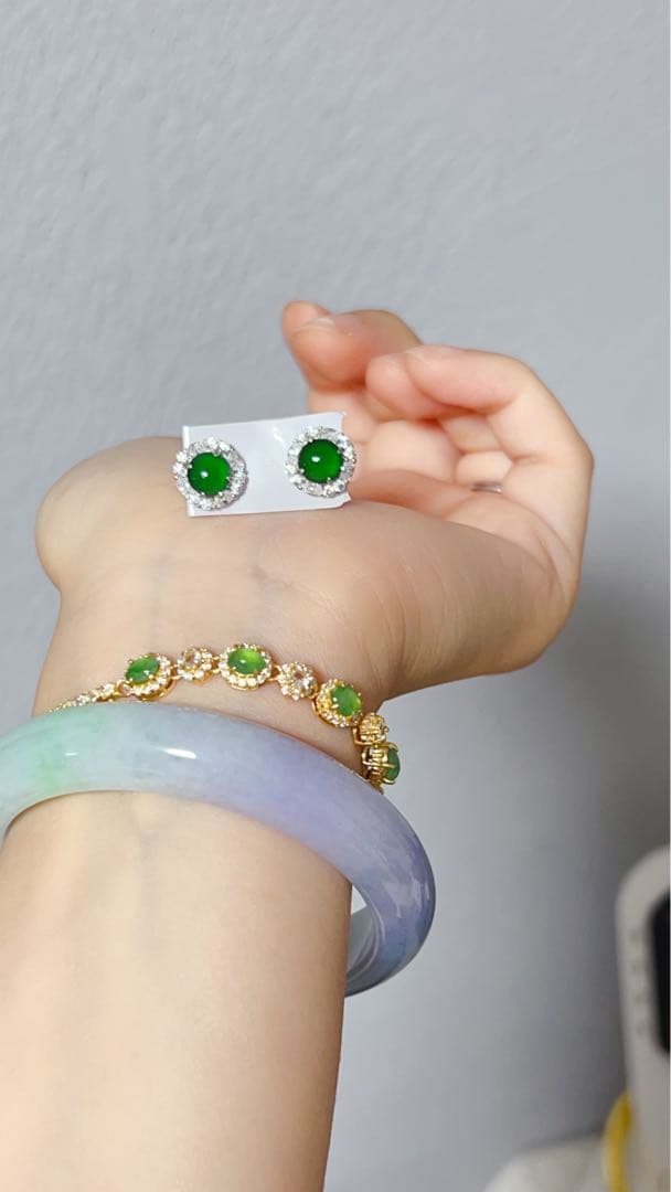 本翡翠グアテマラ産 氷辣緑帝王緑S925シルバーイヤリング NGTC鑑定