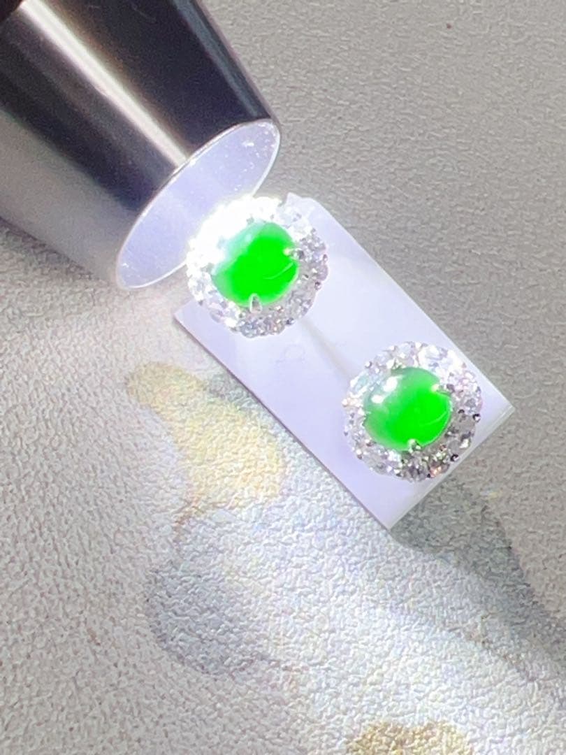 本翡翠グアテマラ産 氷辣緑帝王緑S925シルバーイヤリング NGTC鑑定