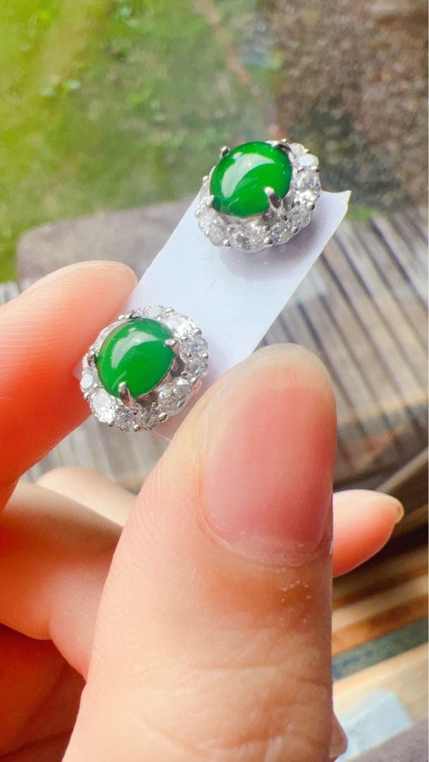 本翡翠グアテマラ産 氷辣緑帝王緑S925シルバーイヤリング NGTC鑑定