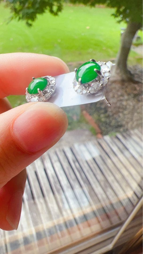 本翡翠グアテマラ産 氷辣緑帝王緑S925シルバーイヤリング NGTC鑑定