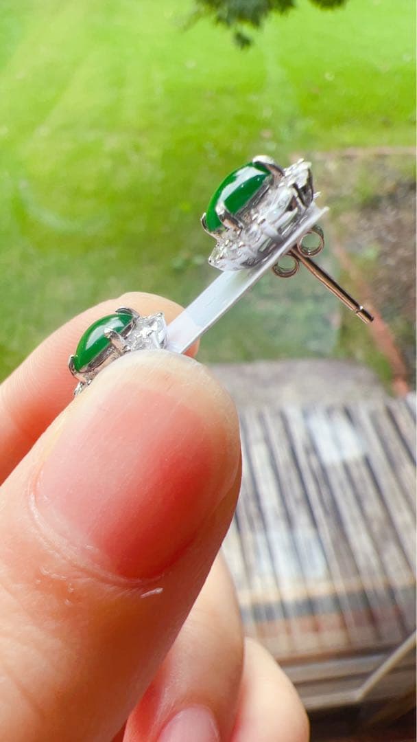 本翡翠グアテマラ産 氷辣緑帝王緑S925シルバーイヤリング NGTC鑑定