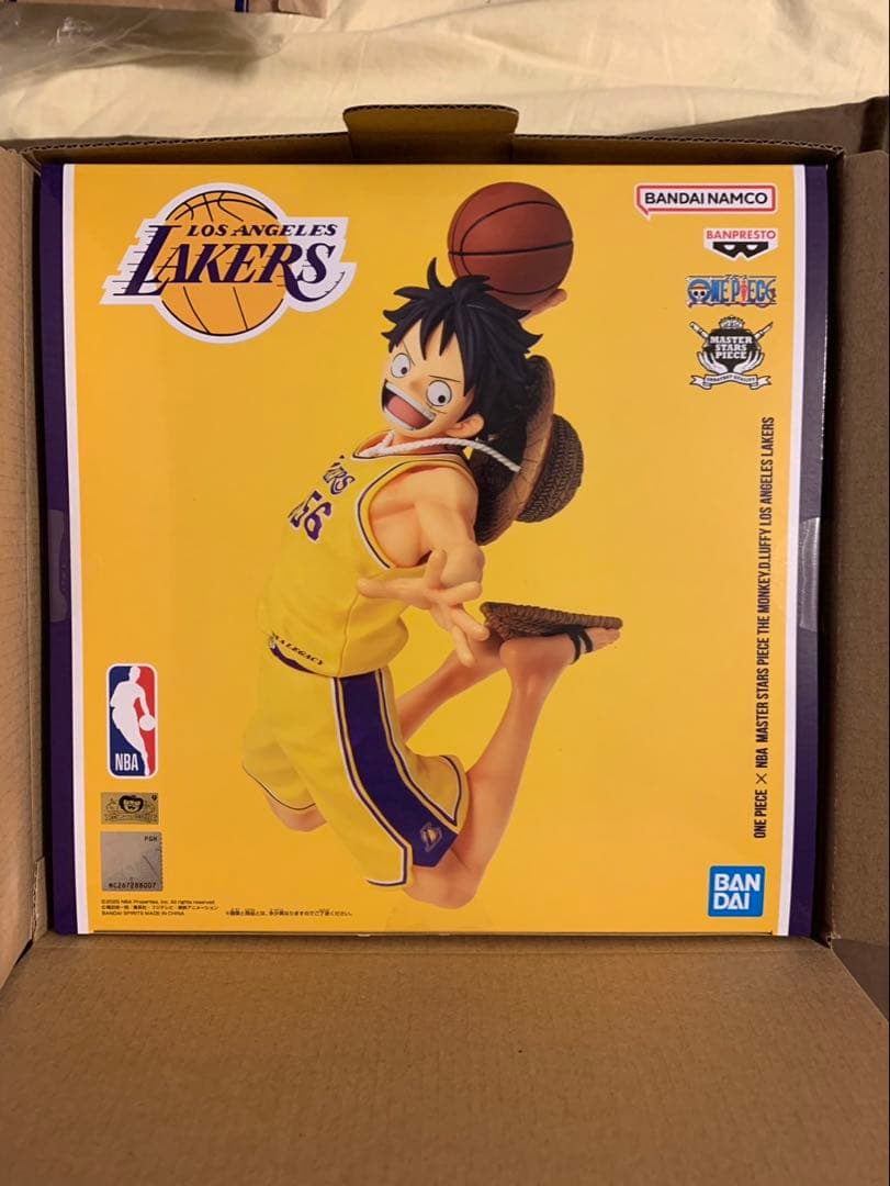 ワンピース ベースショップ NBA LOS ANGELES LAKERSルフィ - メルカリ