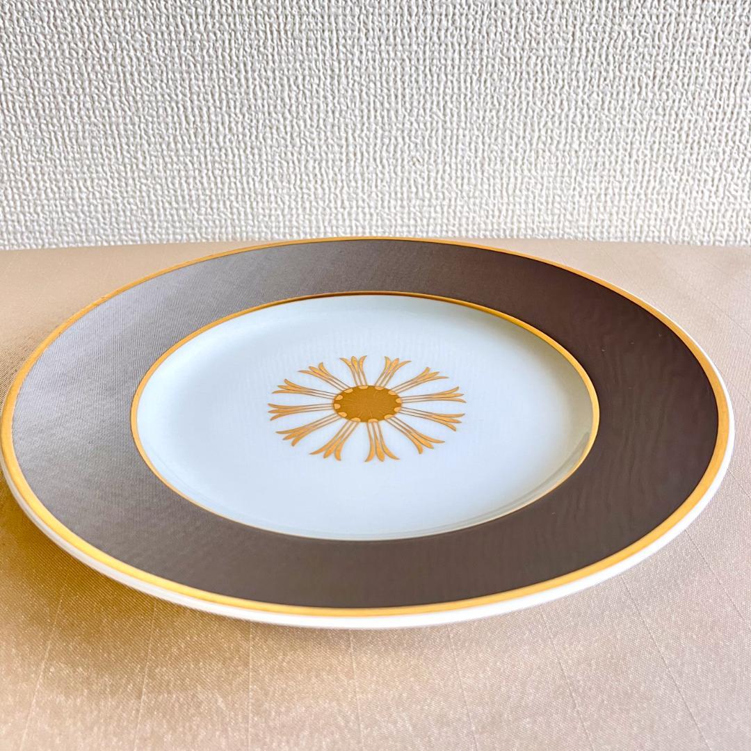 ★新品未使用★フランス製シャビーシックな ミドルプレート 4枚