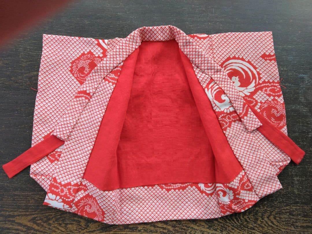 8号市松人形重ね衿付き着物、長襦袢セット(正絹)