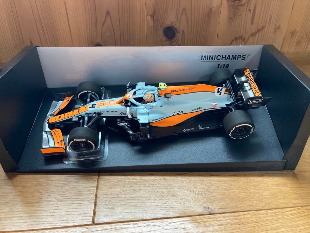 ミニチャンプス1/18 2021 ランドノリス F1 ガルフGluf