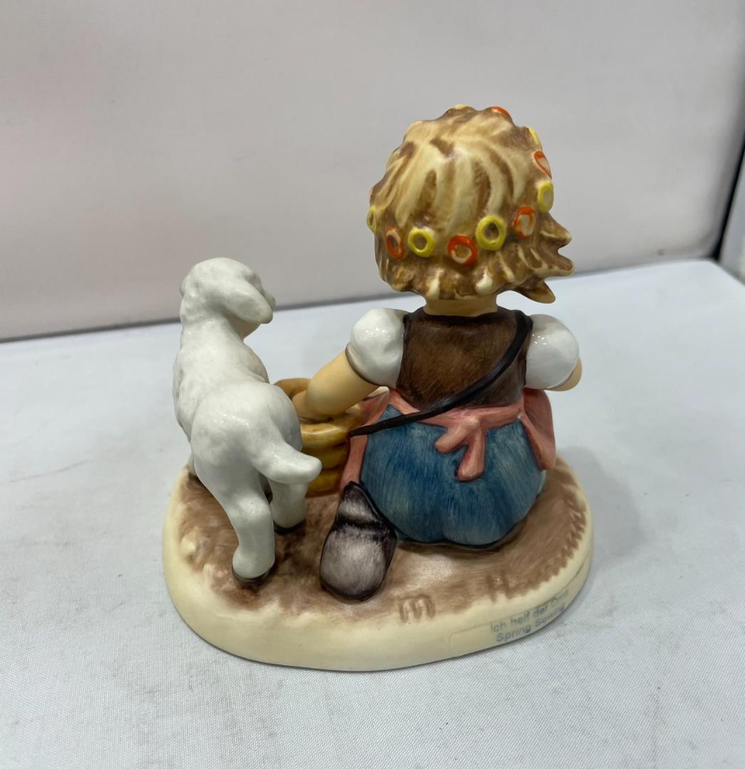 ▼Goebel ゲーベル 羊と少女