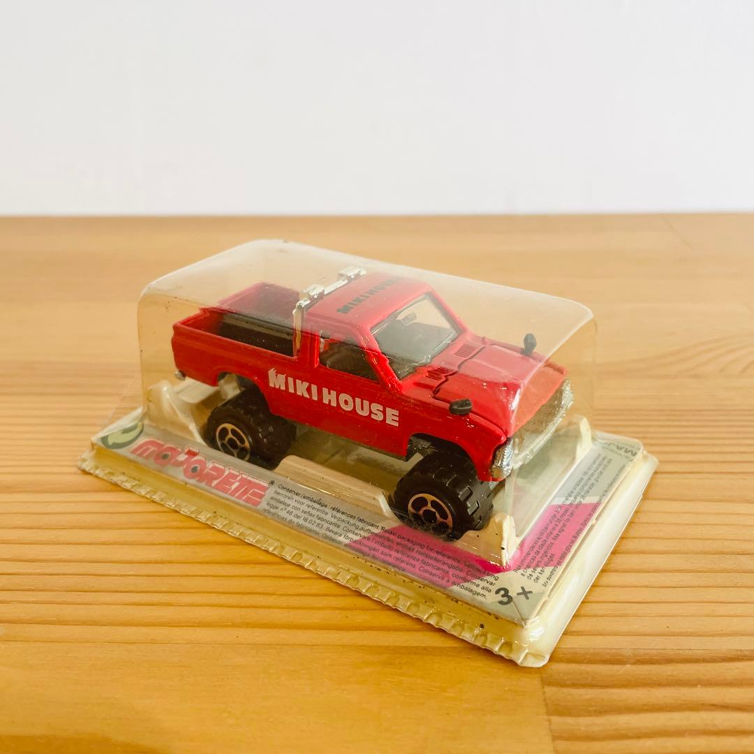 新品未開封】マジョレットミニカー × ミキハウス トヨタ ピックアップ