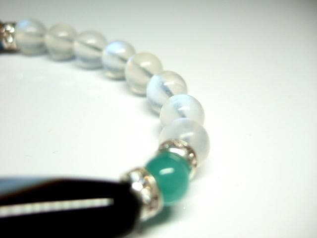 白蛇天珠/ムーンストーン/エメラルド