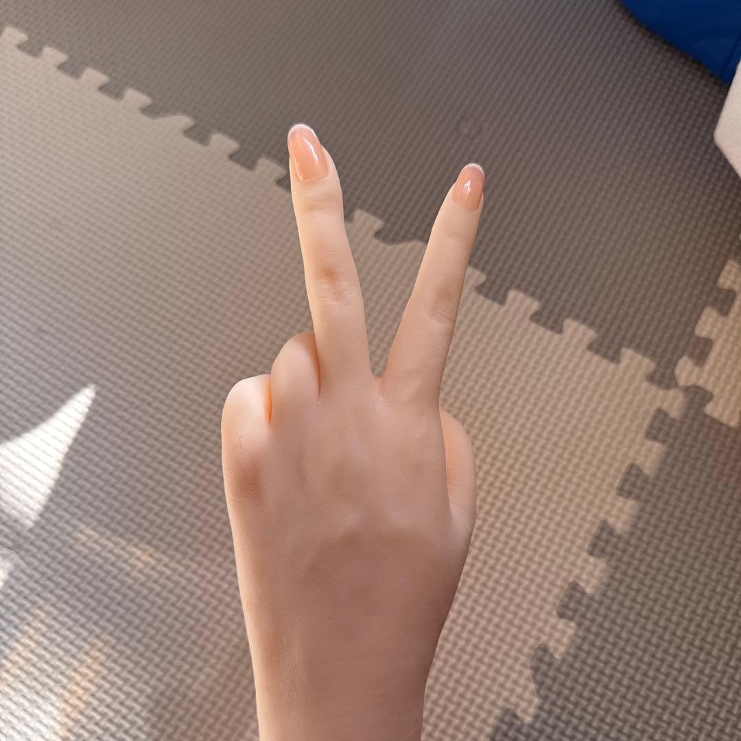 【新品】ネイルアート用手モデル 肌色骨折あり左手　指輪ブレスレット用モデル手