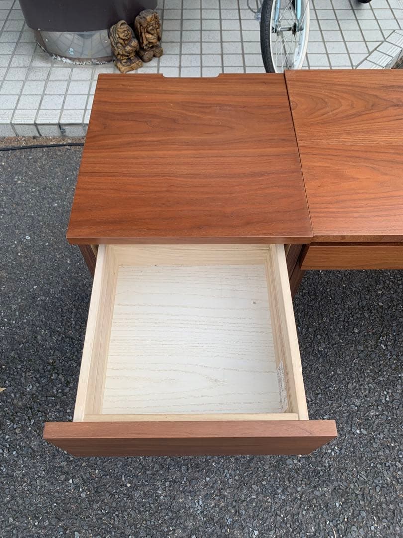 ウォルナット 引き出し付きデスク 3段チェスト付き