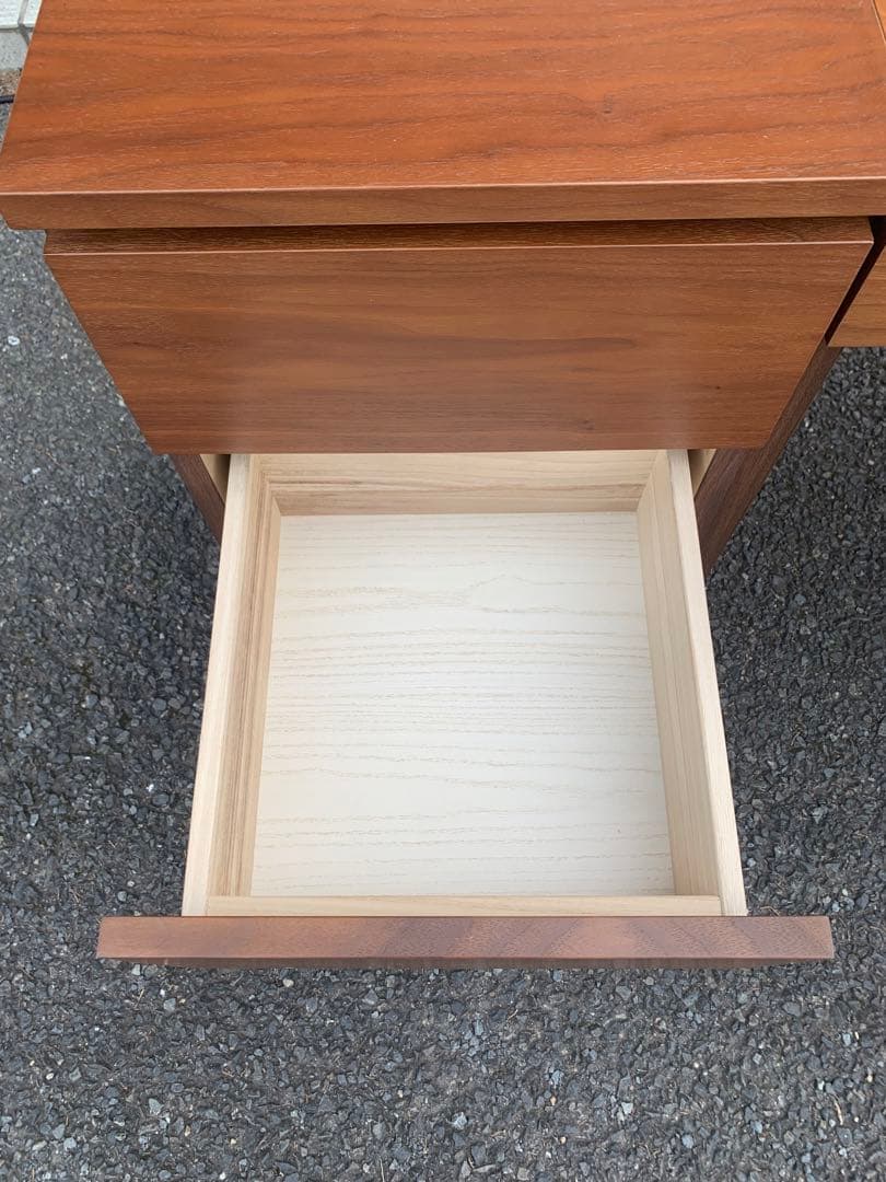 ウォルナット 引き出し付きデスク 3段チェスト付き