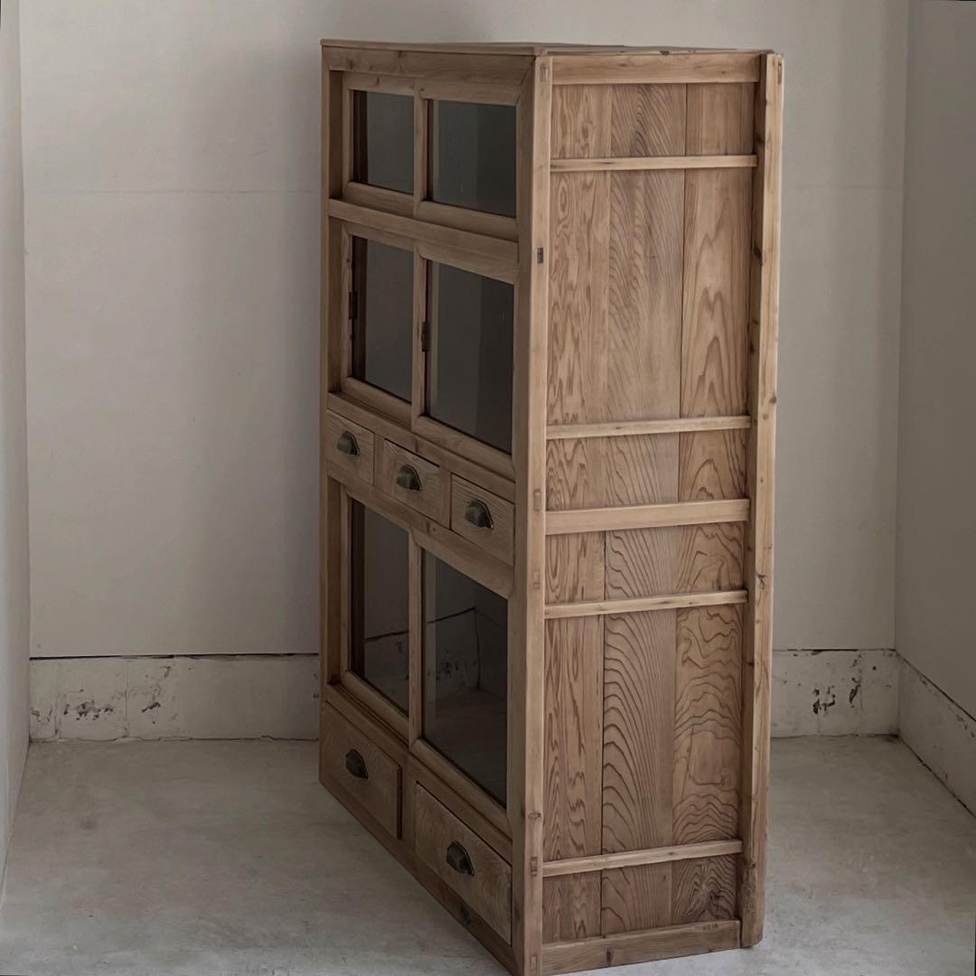 古いガラス戸棚　レトロ　水屋箪笥　食器棚　引出し　古道具　アンティーク