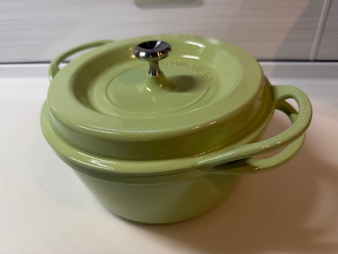 VERMICULAR 両手鍋 ライトグリーン 約22cm