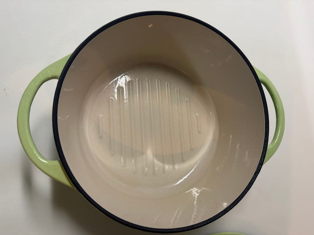 VERMICULAR 両手鍋 ライトグリーン 約22cm