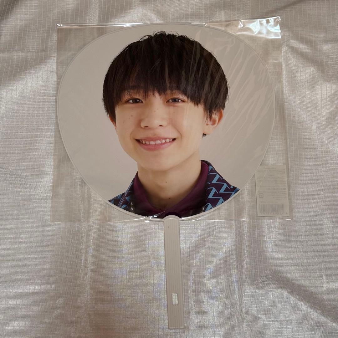 AmBitious 永岡蓮王 うちわ - メルカリ