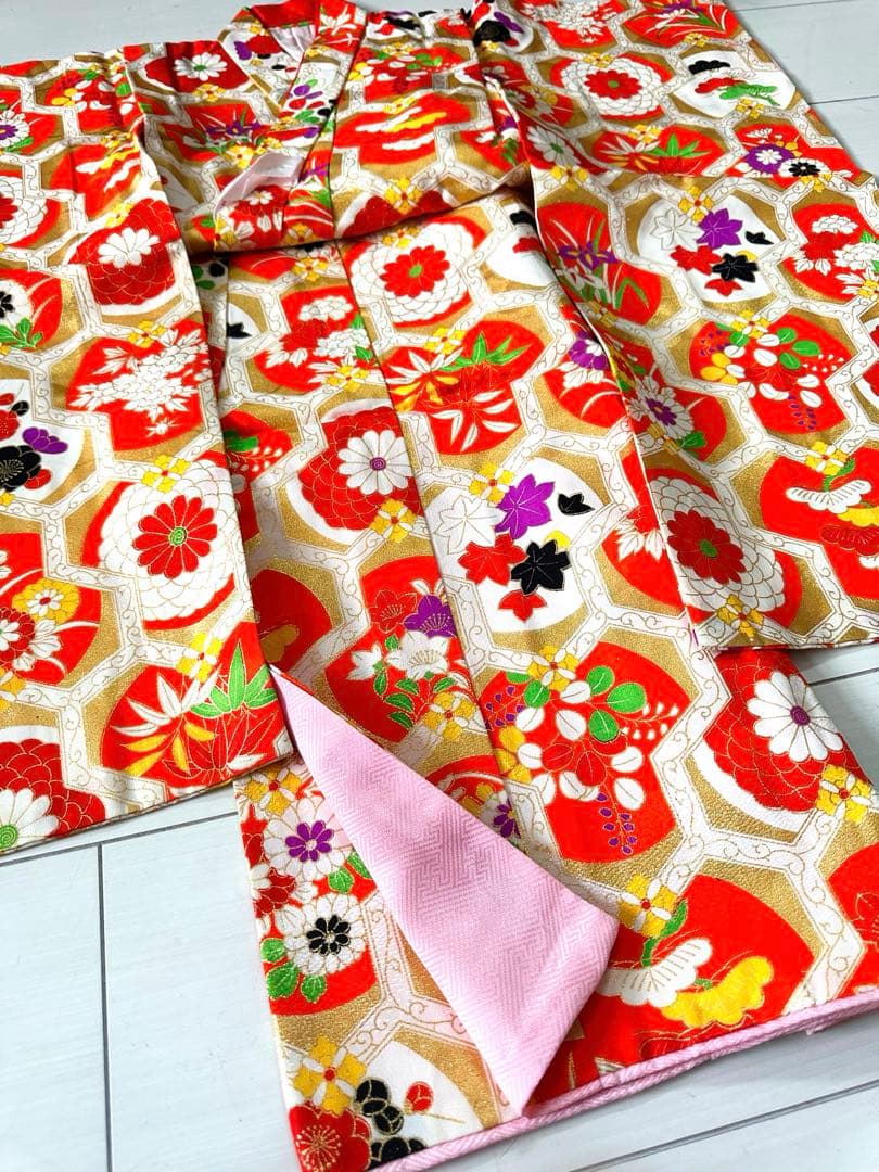 七五三 女の子 着物セット 3歳5歳 アンティーク 金彩入り レトロ柄 長襦袢付