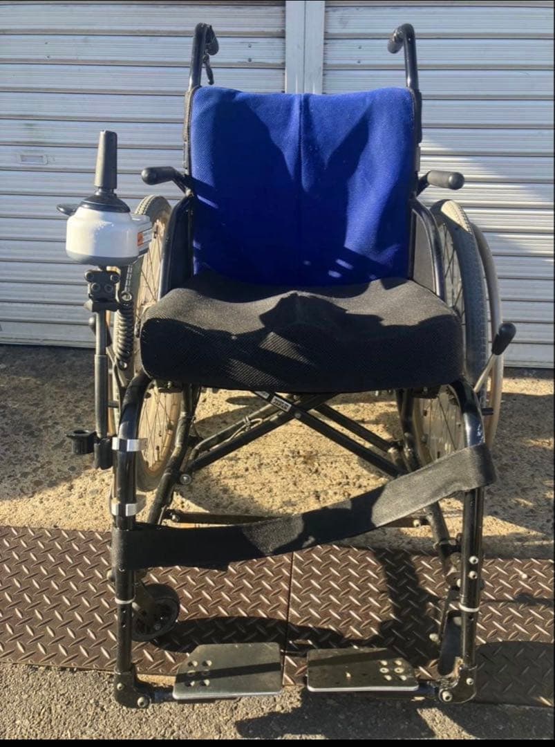 電動車椅子YAMAHA バッテリー2個　充電器付　ヤマハ　座面　座クッション