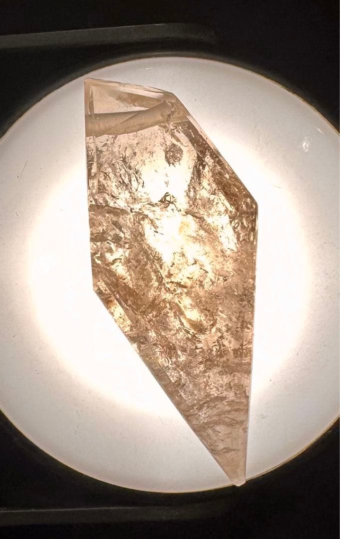 煙彩星矢　新潟産虹彩煙水晶