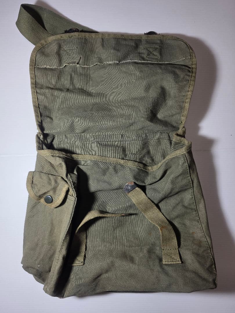 ミリタリーバック 弾帯 ベルト　裁縫道具