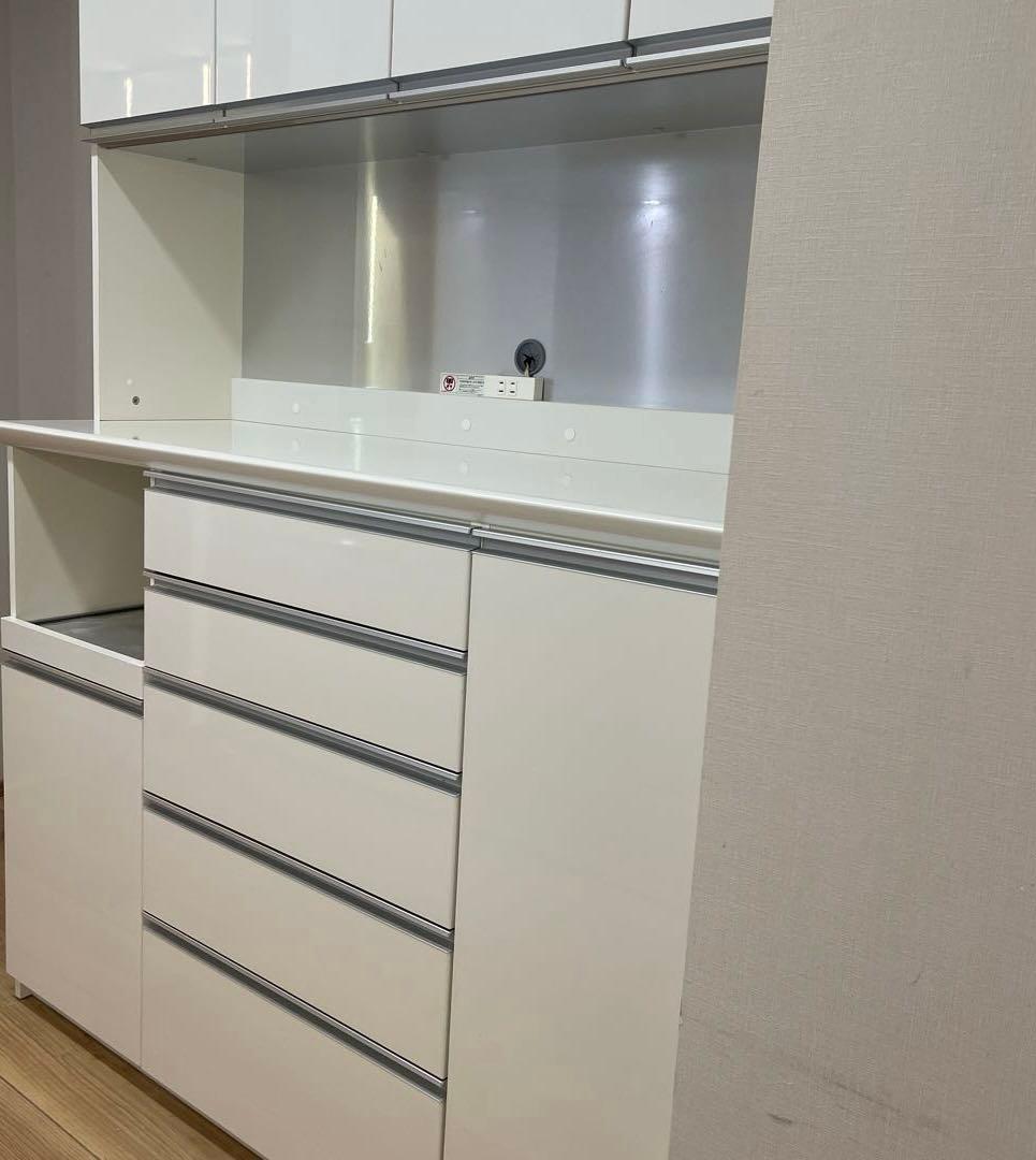 パモウナ　食器棚　白　幅艶あり　ハイタイプ　横140センチ