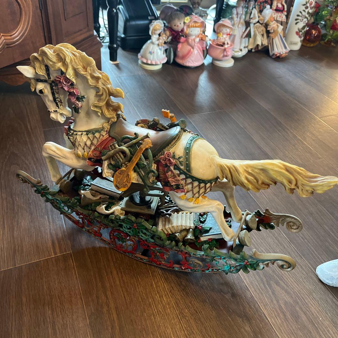 木馬　豪華　ゆらゆら揺れます^_^