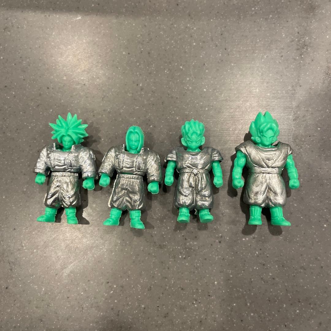 ドラゴンボール ドラ消し メタルクロスアップ 4体 緑 消しゴム 悟空 悟