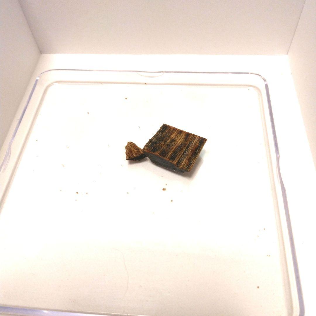 香木　沈香　伽羅　緑油　1.85g