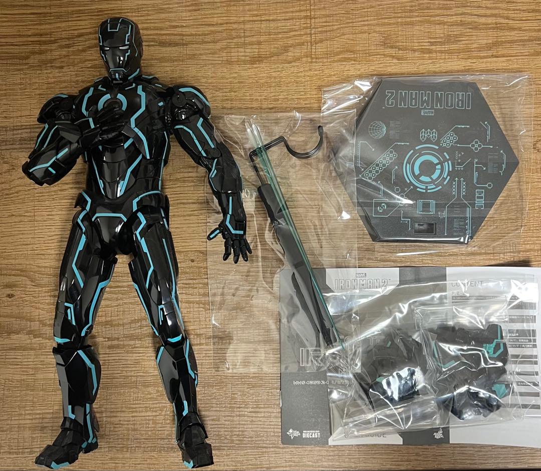 ホットトイズ 1/6 アイアンマン・マーク4 ネオンテック版 - メルカリ