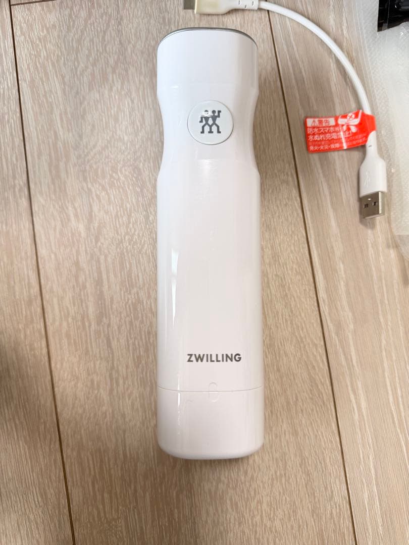 ツヴェリング　真空容器　セット　ポンプ付