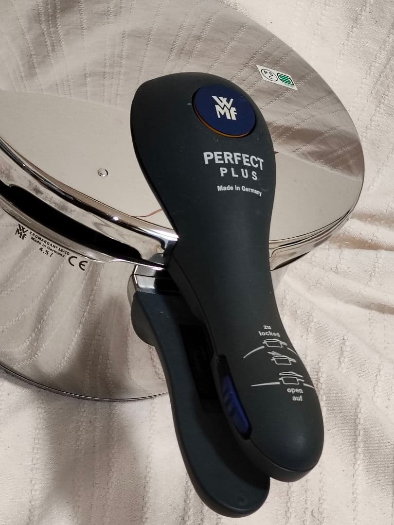 WMF PERFECT PLUS ステンレス圧力鍋4.5L⚠パッキン無し商品