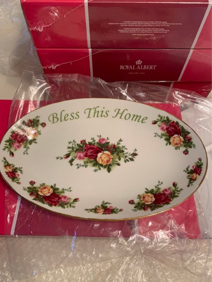 1.  Bless this  2点 set