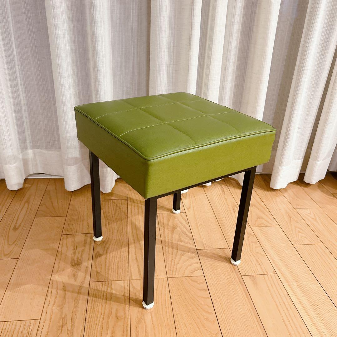 レトロ　スツール　アイアン　グリーン　緑　チェア　北欧アンティークに合う椅子