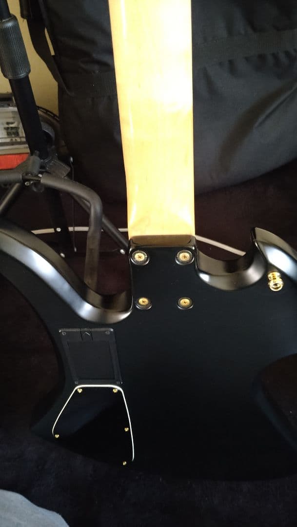 GWセール中 Burny MG125s 本物 前期型 18v - メルカリ