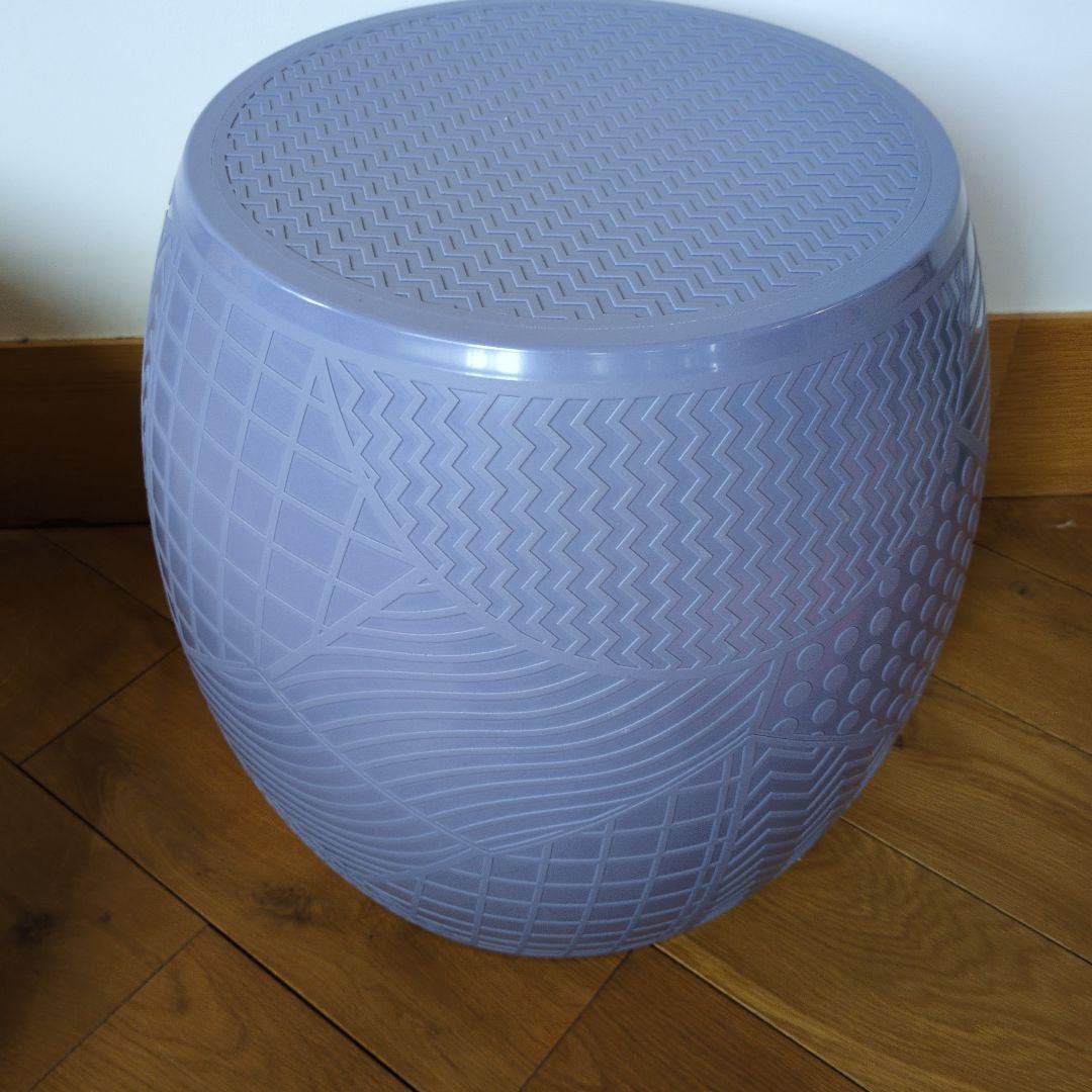 Kartell　ROY 薄青色 幾何学模様 スツール