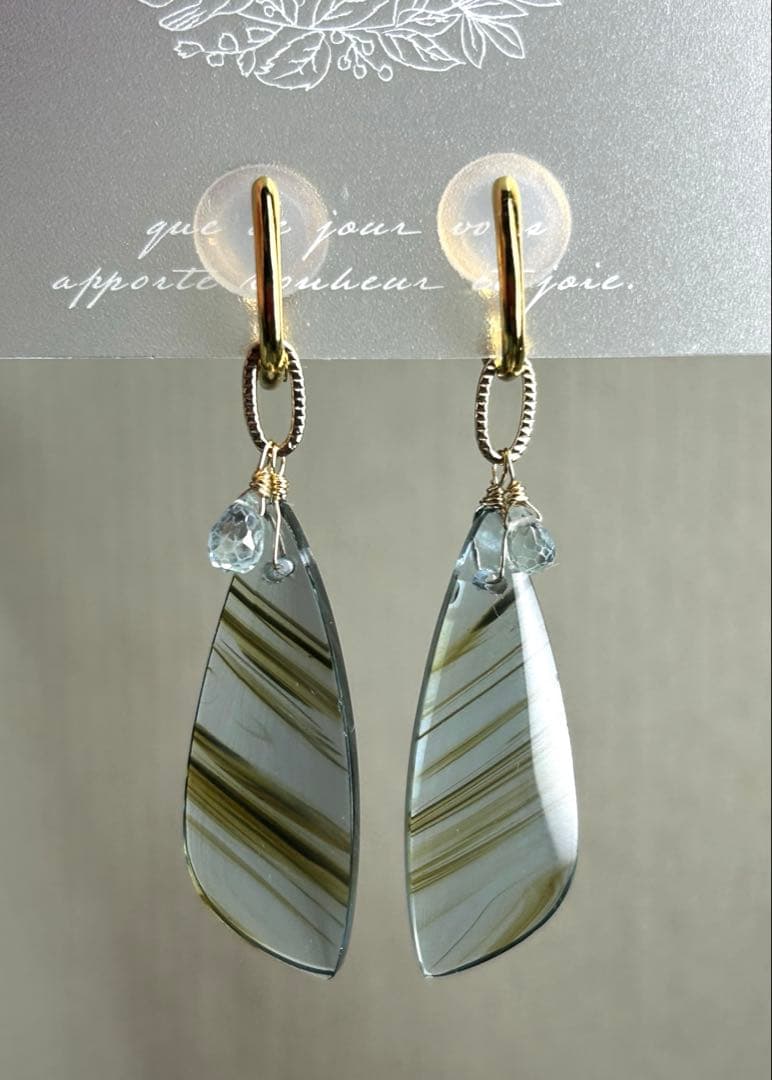 ブルーオブシディアン＆ジルコンのピアス　14kgf