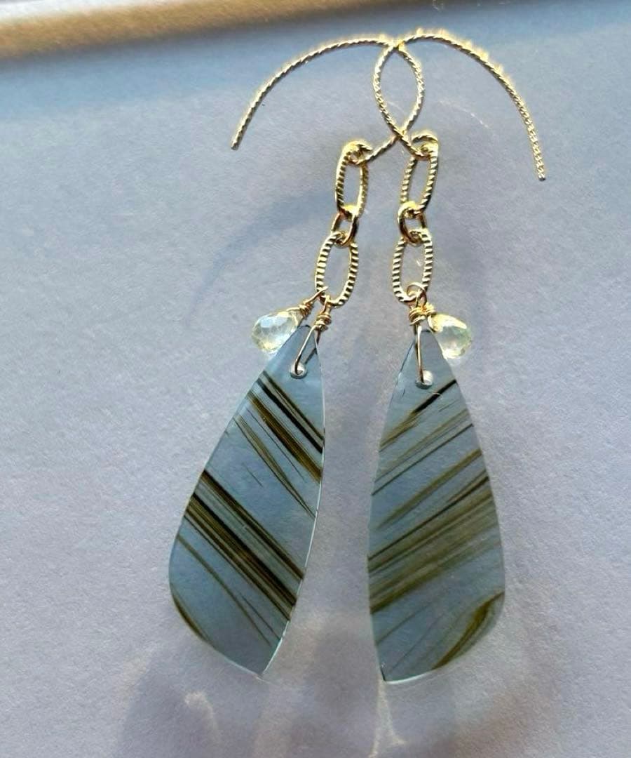 ブルーオブシディアン＆ジルコンのピアス　14kgf