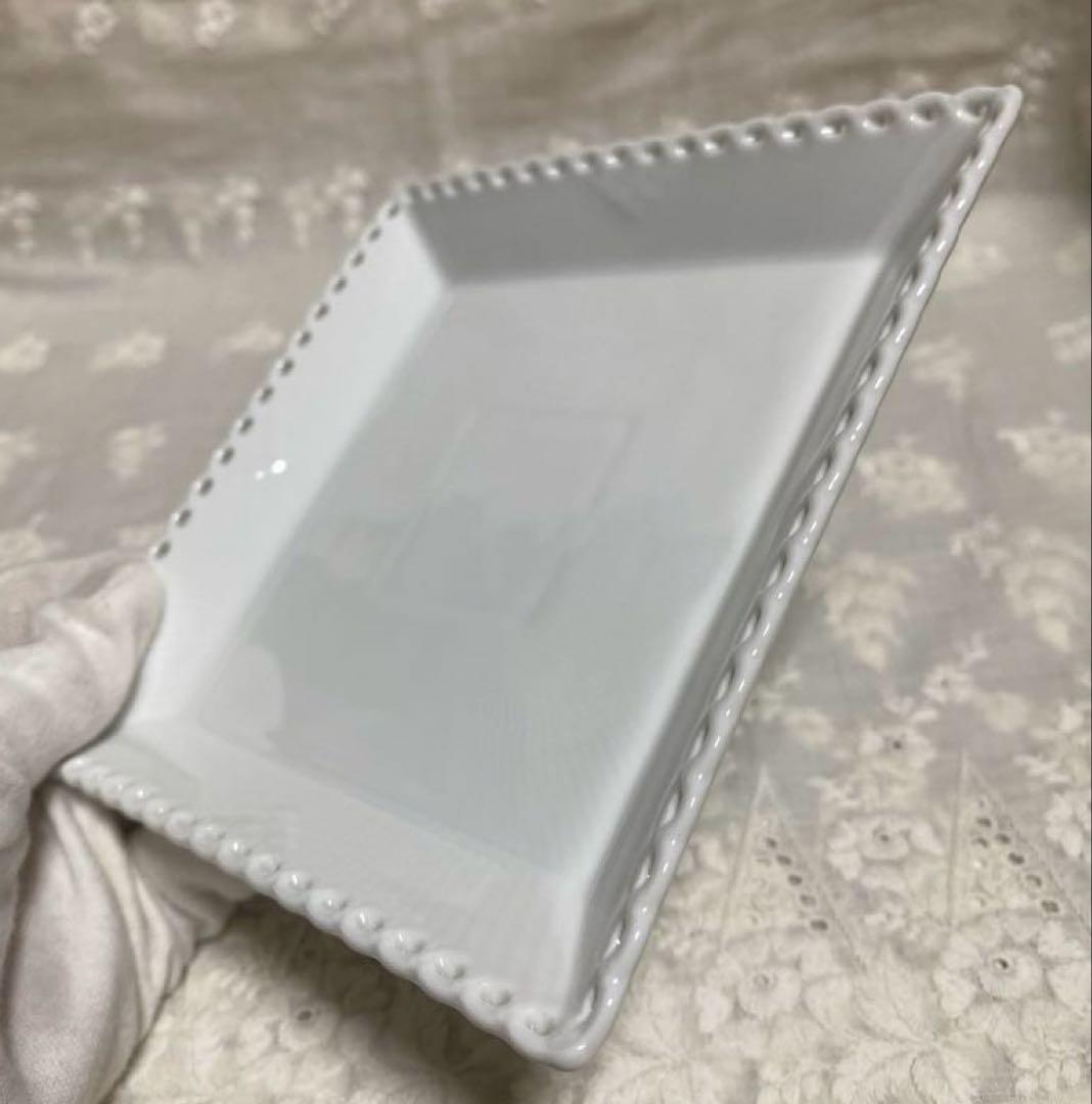 ロイヤルコペンハーゲン ホワイトフルーテッドフルレース スクエア14㎝ペア