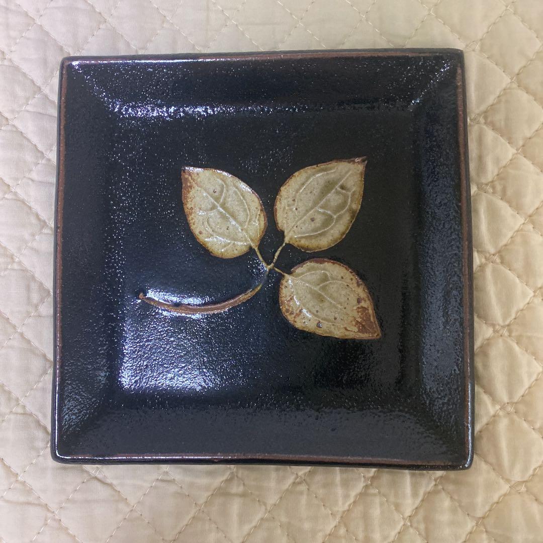 唐津焼 13代 中里太郎右衛門 木の葉絵 銘々皿揃 - メルカリ